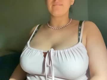 crystalyn777