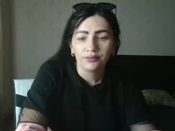 emma hot01 
